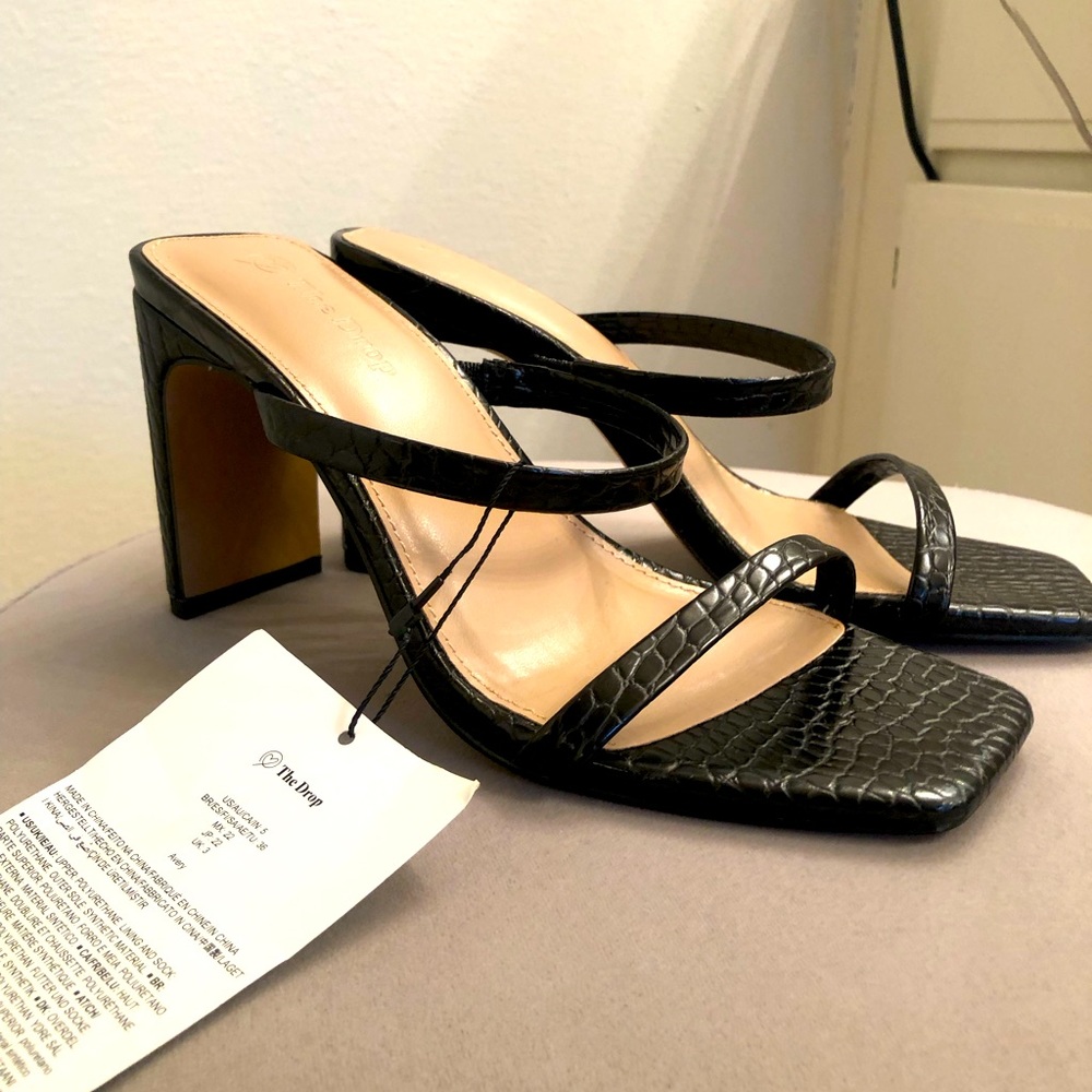 The Drop Womens Square toe heel